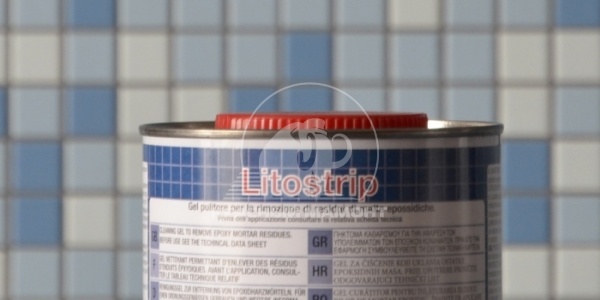 Очиститель затвердевшей эпоксидной затирки Litokol Litostrip 0,75 литра